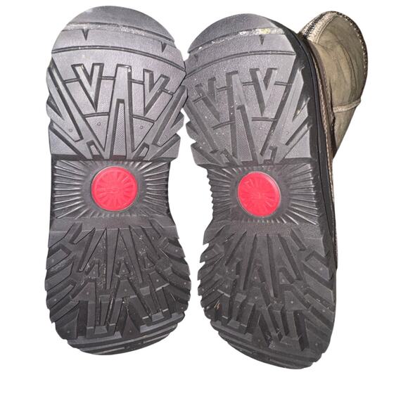 Women’s size 8 UGG Classic Tall TrailGazer Boots - Picture 4 of 4